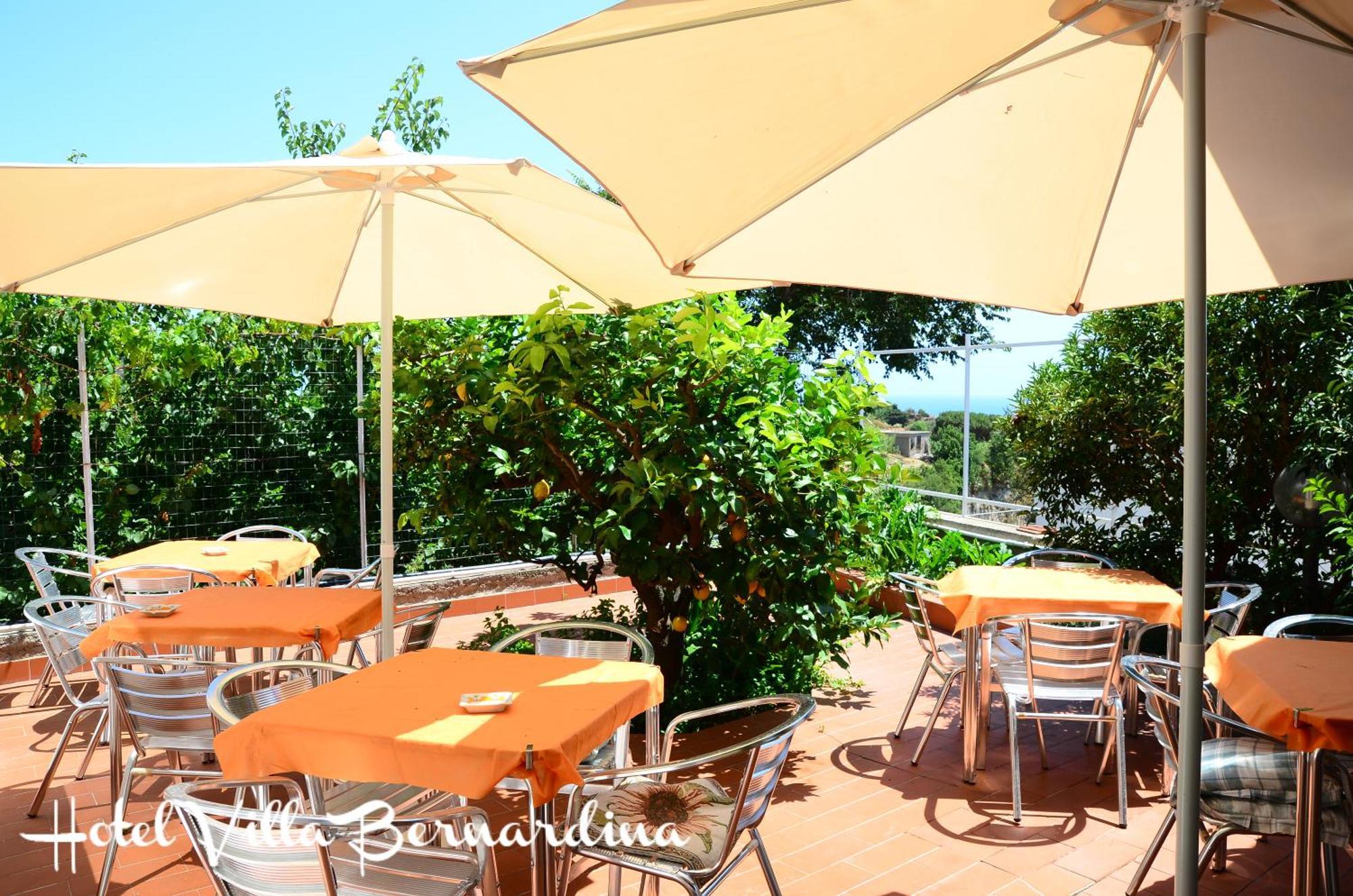 Hotel Villa Bernardina Forio di Ischia Esterno foto