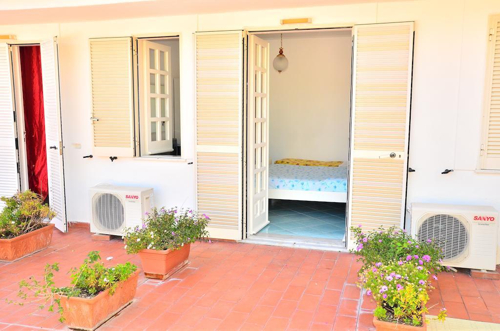 Hotel Villa Bernardina Forio di Ischia Camera foto