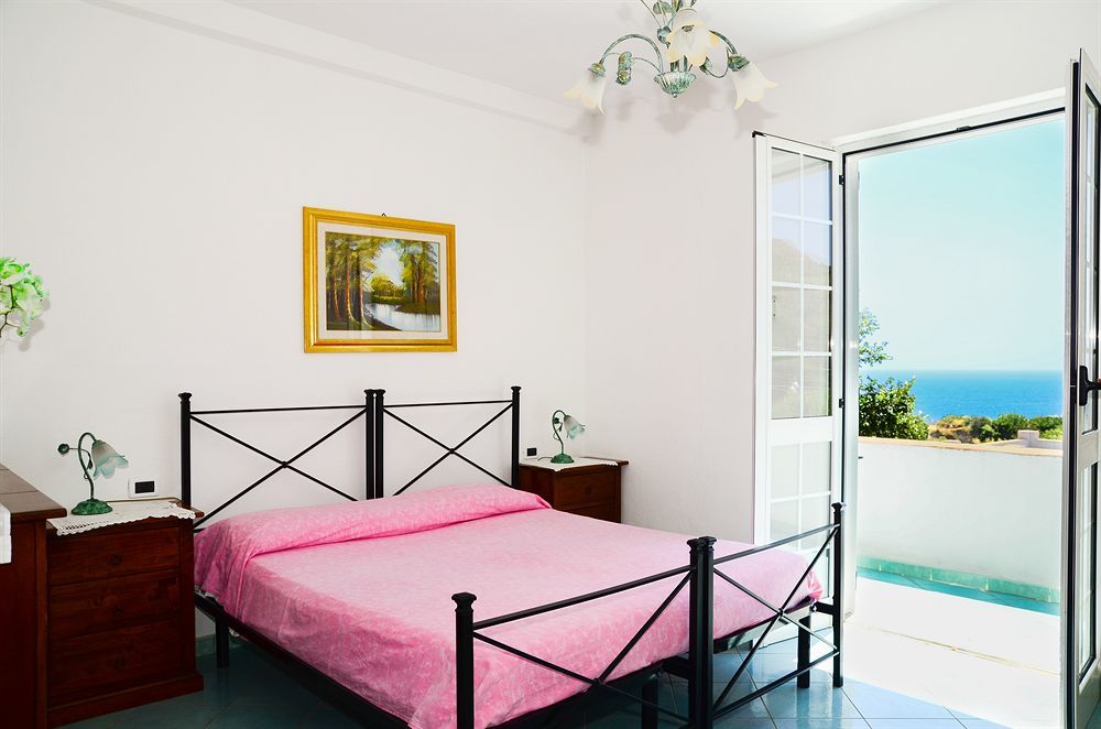 Hotel Villa Bernardina Forio di Ischia Esterno foto